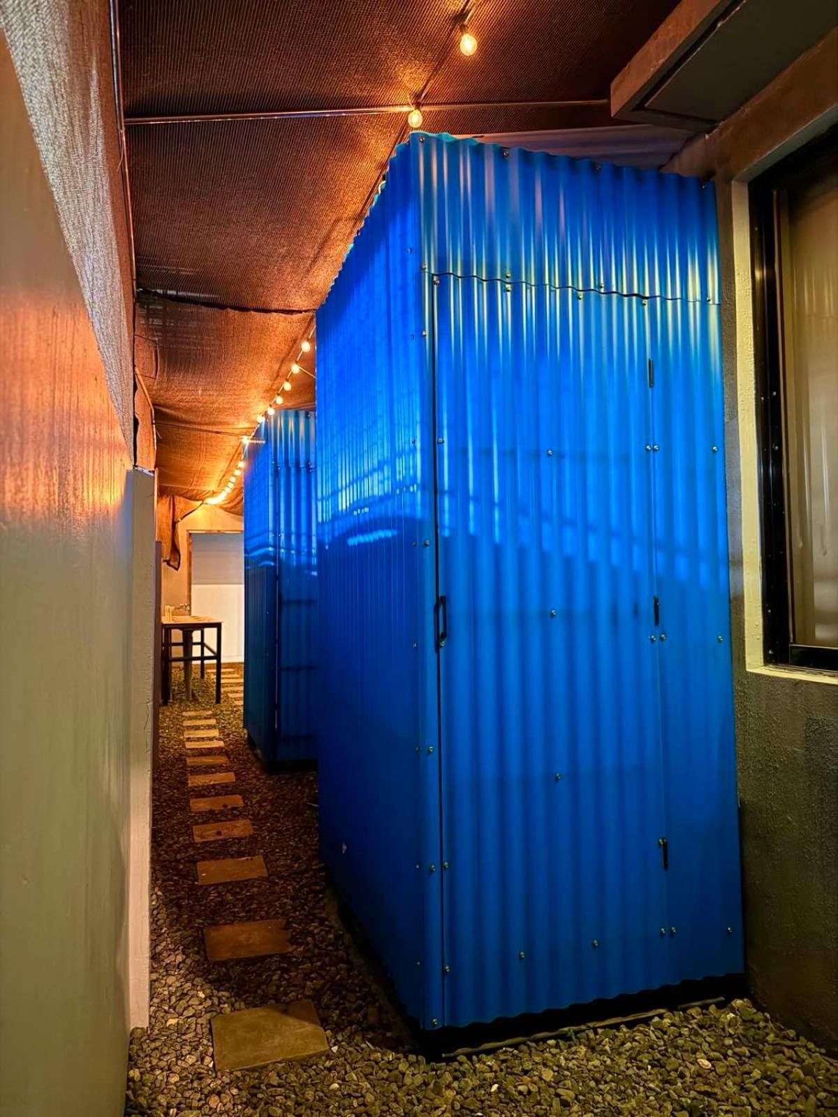 Goofy Ants Hostel Пуэрто-Принцеса Экстерьер фото