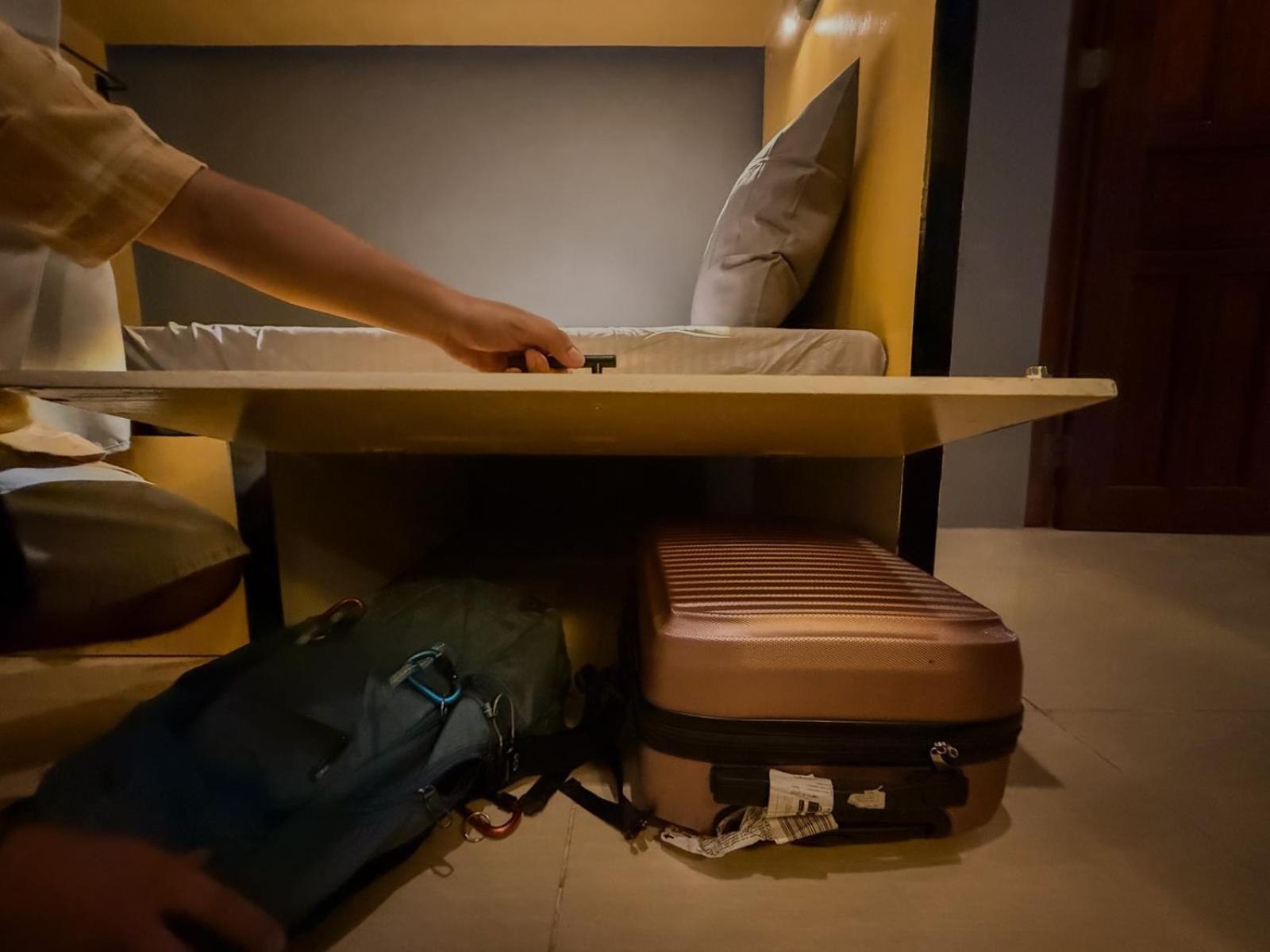 Goofy Ants Hostel Пуэрто-Принцеса Номер фото