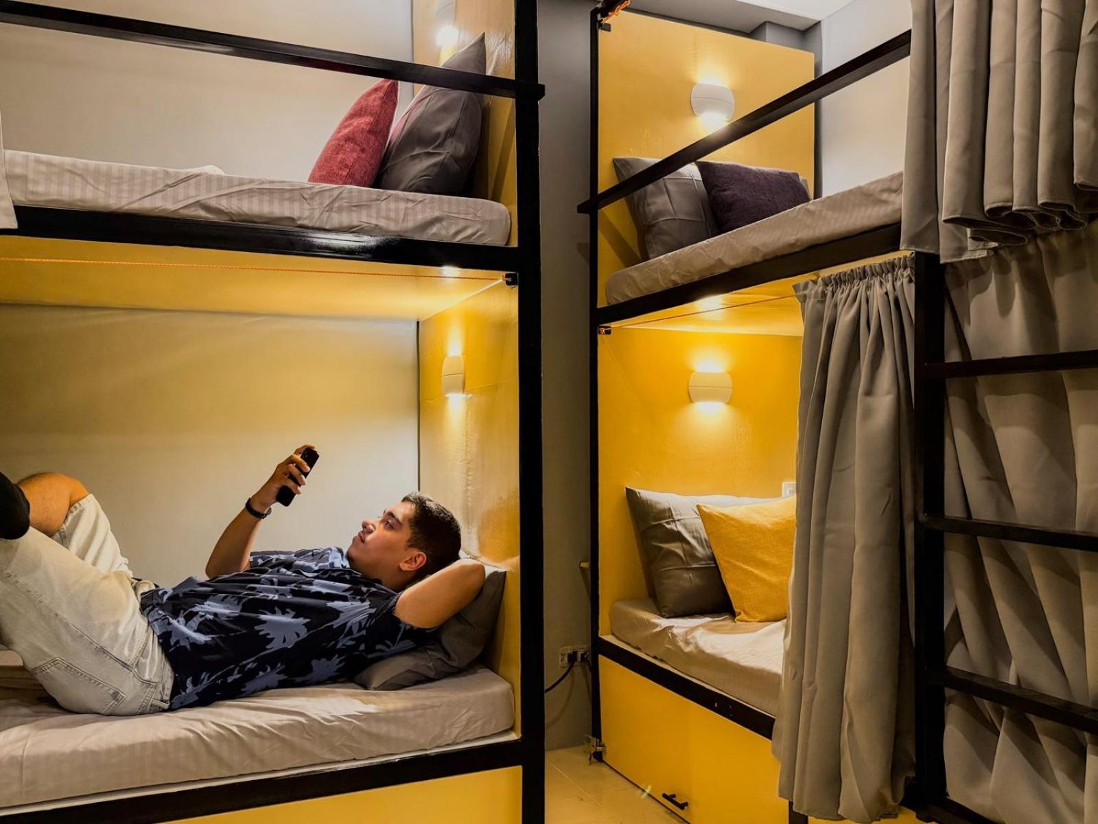 Goofy Ants Hostel Пуэрто-Принцеса Номер фото