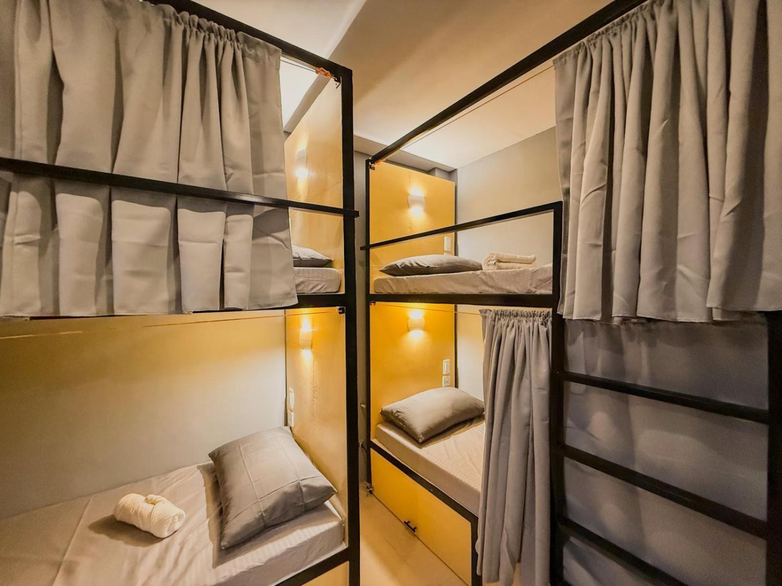 Goofy Ants Hostel Пуэрто-Принцеса Номер фото